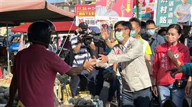 2022九合一選舉,高雄市長選戰,母雞帶小雞,新人參選
