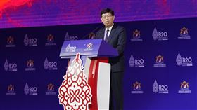 鴻海董事長劉揚偉14日上午將發表專題演說，成為首位參與G20的台灣企業家。（圖／鴻海提供）