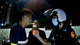 高雄男喝酒找友代駕竟還是酒駕  違規
