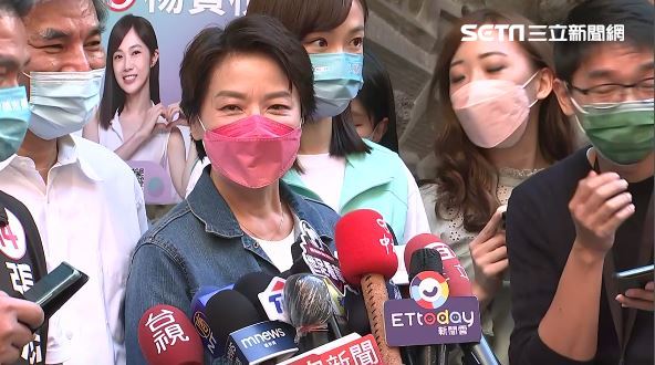 黃珊珊爆：有人準備500萬每天公布假民調