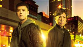 香川照之（右）在《六本木Class》演出反派角色本來就壞，不受性騷事件影響。（圖／翻攝自推特）