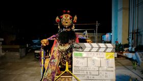 《粽邪3：開鬼門》小馗爺場記板殺青。（圖／華影提供）