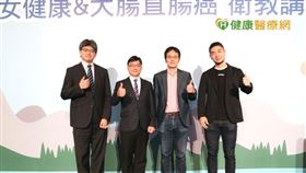 左起：吳文義醫師、鄭益和醫師、張東晟醫師、郭信宏醫師。