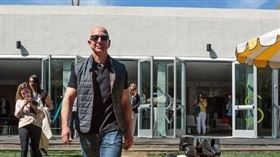 貝佐斯（圖／翻攝自jeffbezos IG）