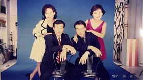 崔佩儀（右）和王淑娟（左）曾合作《女人花》。（圖／翻攝自崔佩儀臉書）