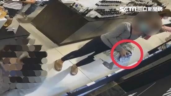 百貨週年慶血拼！女賊趁亂狂偷14櫃位慘了
