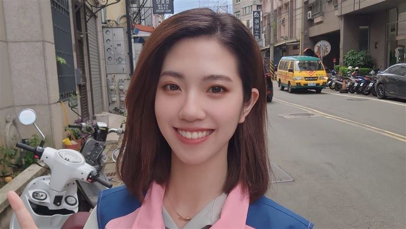 最正里長！「芝寧我老婆」釣一大群網友