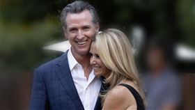 珍妮佛・席貝爾・紐森（Jennifer Siebel Newsom） ig