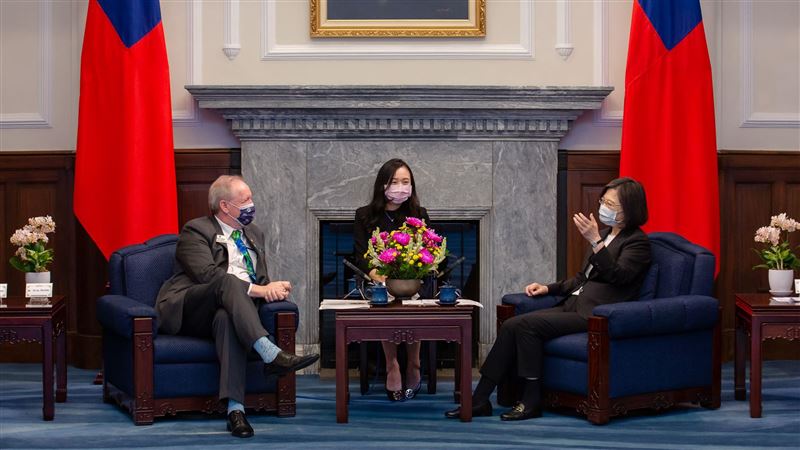 蔡英文感謝獅友們一起為台灣拚外交