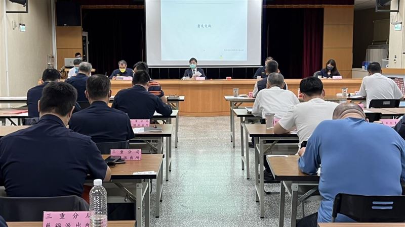 查賄制暴展決心　檢察長蒞三重警分局訪視