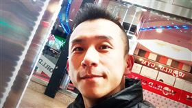 鳳梨哥哥（翻攝臉書）