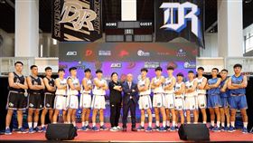 臺灣體大16日發表「籃球產業發展計畫」，未來將導入職業化的經營模式，發表全新品牌視覺。（圖／臺體大提供）