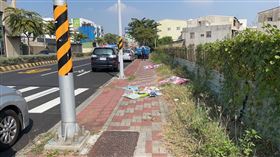 台南,競選旗幟,暴躁,失控,候選人,人行道,拆下