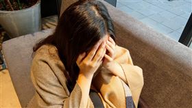 婚前憂鬱症,婆婆,婆媳,問題,楊聰財醫師,傷心,沮喪,淚崩,崩潰,難過,哭泣