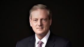 鴻海集團旗下電動車布局，終於邁向沙烏地阿拉伯，董事會任命James DeLuca 
為首席執行官。（圖／CEER提供）