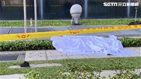 台中市政府惠中樓花圃傳經發局女員工墜樓身亡。（圖／記者李忠憲拍攝）