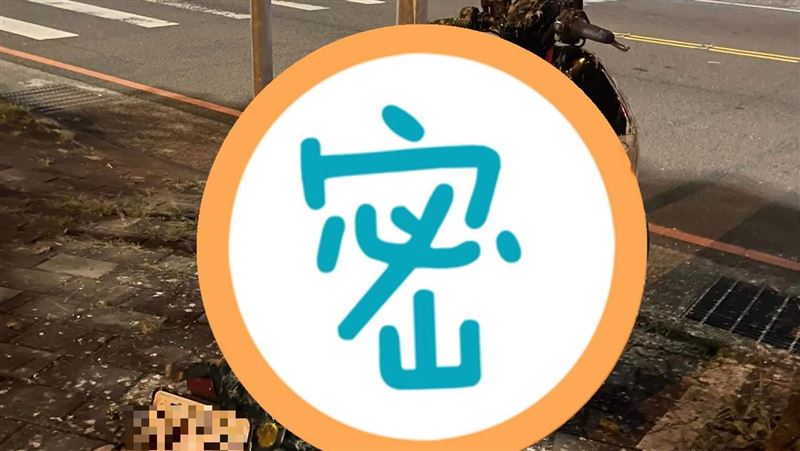 Gogoro慘遭「鳥屎鍍膜」　整片黃白網嚇傻