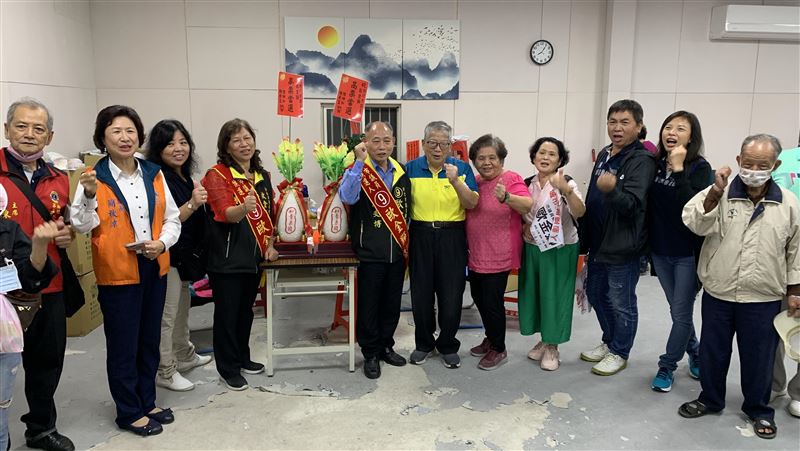 盼長輩笑容　歐金獅盼65歲以上免費裝假牙