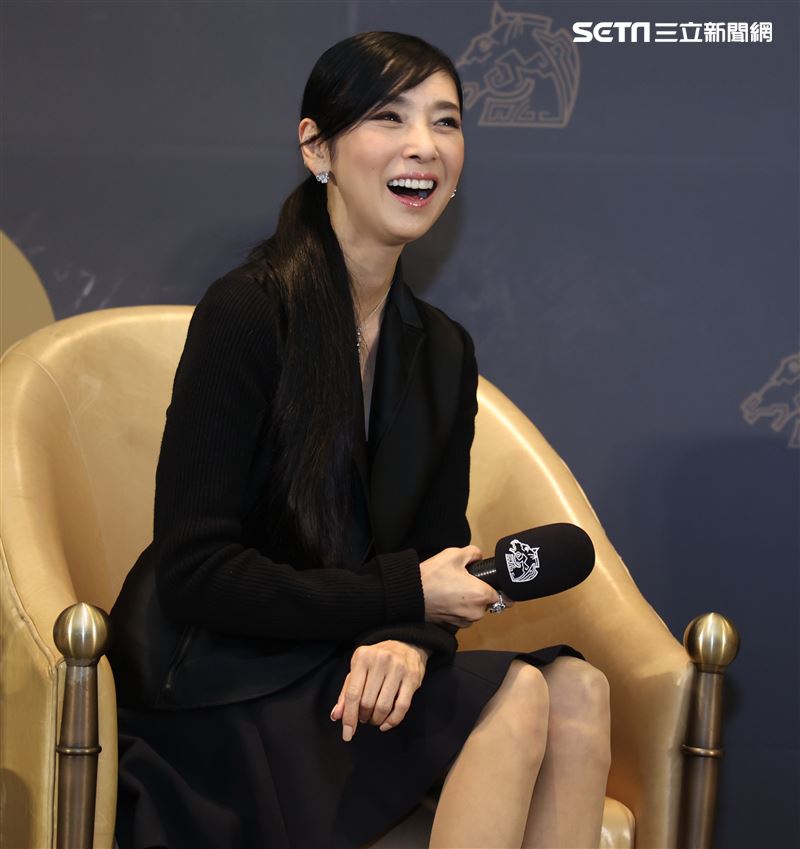 日本奧斯卡影后黑木瞳來台擔任金馬電影大師課講師。（記者邱榮吉/攝影）