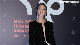 桂綸鎂紅毯尺度大解放　中門大開飄女人味