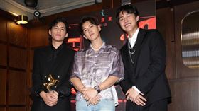 朱軒洋、柯震東和蔡凡熙出席《黑的教育》金馬慶功宴。（圖／記者楊澍攝影）