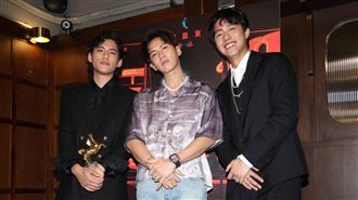 朱軒洋領獎挨轟　柯震東救火揭過來人心聲