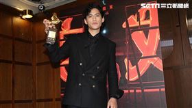 朱軒洋、柯震東和蔡凡熙出席《黑的教育》金馬慶功宴。（圖／記者楊澍攝影）