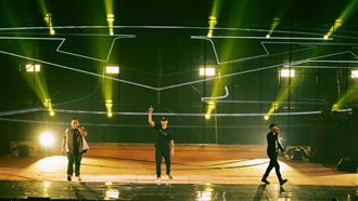 瘦子高雄開唱！合體頑童衝到台下嗨翻全場