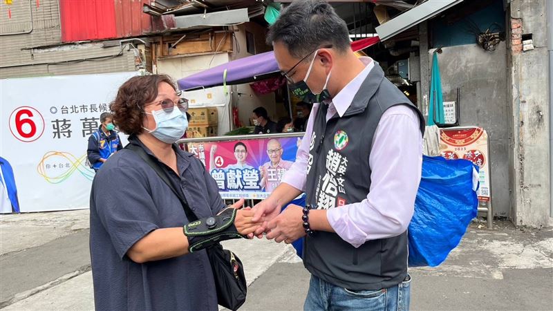 阮昭雄文山區景美市場輔選候選人趙怡翔