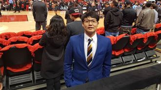 魔獸比賽換「他」轉播　網推爆：舒服多了