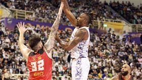 嗆要「投爆魔獸」！太陽士東狂砍29分　霍華德吞下首敗　（圖／T1提供）