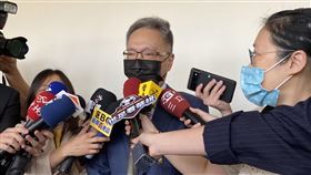 薛瑞元在立院回應疫苗爭議。（圖／記者簡浩正攝影）