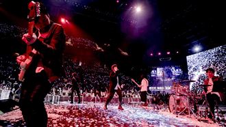 石頭爆假戲真做　阿信：你怎麼可以這樣？