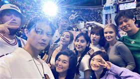 王子（圖／翻攝自王子臉書）