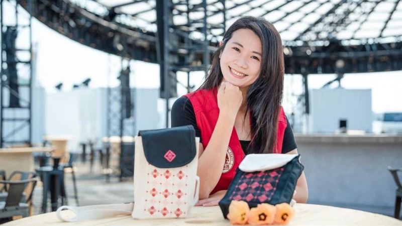 美女議員候選人推競選歌　歌手聽完大推