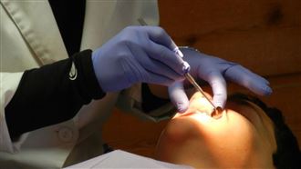 60歲男看牙醫「1狀況」送急診：是血癌！