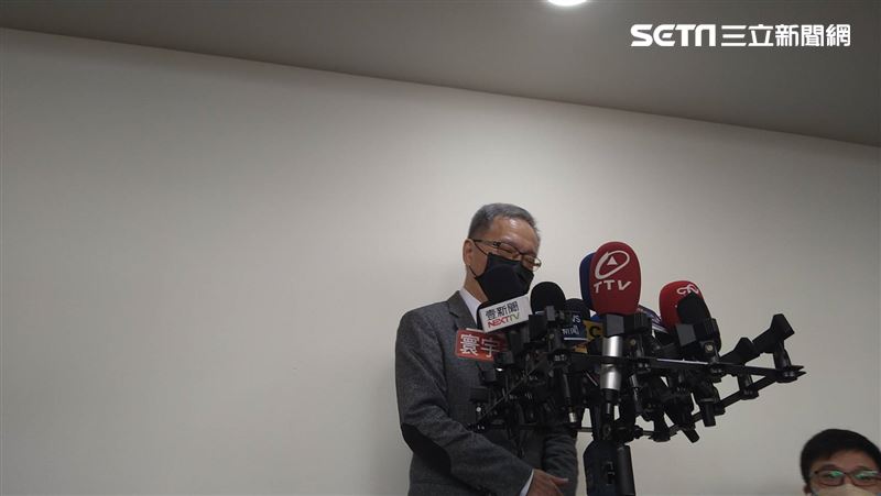 疫苗騙子說引「炎上」　薛瑞元喊冤遭曲解