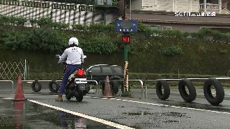 機車考照擬增「路考」　明年挑駕訓班試辦