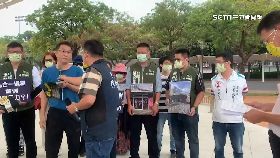 文 控涉暴搶麥1200