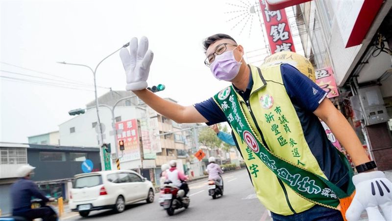 選務車撞死女騎士！陳皇宇：停止選舉活動