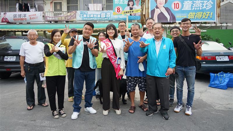 補教名師呂捷生日  南下挺高市湧言四選將