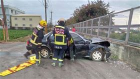 台中后里發生自撞死亡車禍。（圖／翻攝畫面）