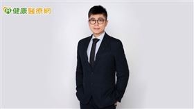 台中榮民總醫院一般外科羅少喬醫師指出，胰臟癌並非首個採取術前化療的癌症，在乳癌、胃癌，都已經逐漸成為主流趨勢，且在台行之有年。