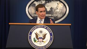 20大後中國對台外交打壓恐加劇 白宮籲中方克制白宮國安會戰略溝通協調官柯比27日表示，美國對台灣或台獨立場沒變，中國沒理由在台海發動任何攻擊，不論是外交或其他型態。圖為柯比27日下午於華府外籍記者中心舉行簡報會。中央社記者徐薇婷華盛頓攝 111年10月28日