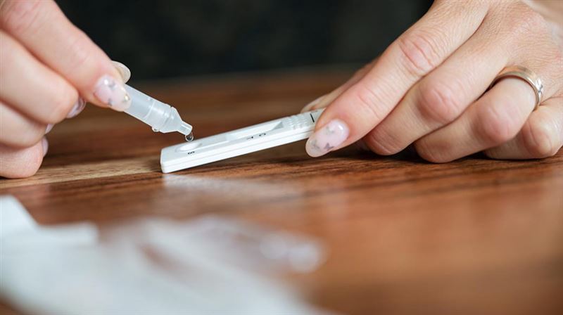 快篩劑過期還能用嗎？專家這樣說！