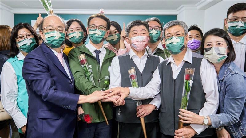 綠委齊聚挺陳時中！柯建銘轟蔣、珊不道德