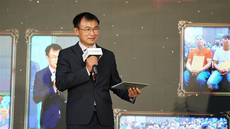 洋香瓜災損救助主委說了算？陳吉仲發聲了