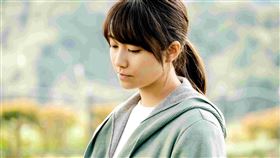 《還有愛的日子》木村文乃坦承自己與外表沉默、內心強大的「妙子」格性相似。（圖／海鵬提供）