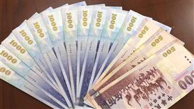 涉現金賄選　苗栗市代當選人30萬元交保苗栗地檢署查獲苗栗市古姓市民代表當選人涉嫌現金賄選，經傳訊後聲請羈押，法院28日裁定新台幣30萬元交保。（翻攝照片）中央社記者管瑞平傳真　107年11月28日