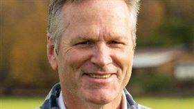 阿拉斯加州長、聯邦參議員選舉　共和黨人雙雙連任